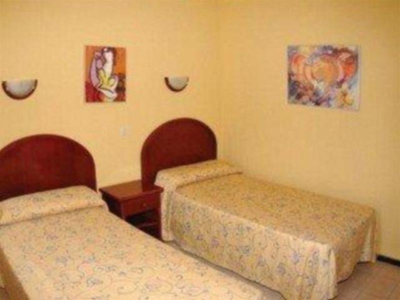 Apartamentos Omar Пуерто Рико Екстериор снимка